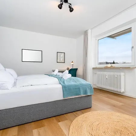 Lejlighed E&k Living - Design - Sky-tv - Kitchen - Free Parking *