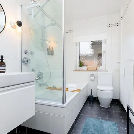 Apartamento Uniqe - Design - Sky-tv - Kitchen - Free Parking Augsburgo