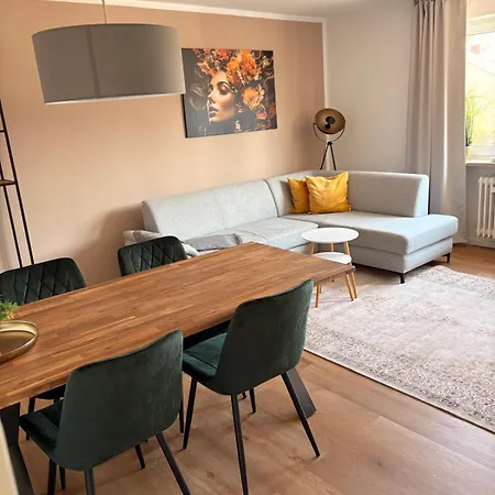 Uniqe - Design - Sky-tv - Kitchen - Free Parking Augsburgo