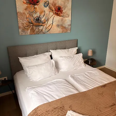 Uniqe - Design - Sky-tv - Kitchen - Free Parking Apartamento *